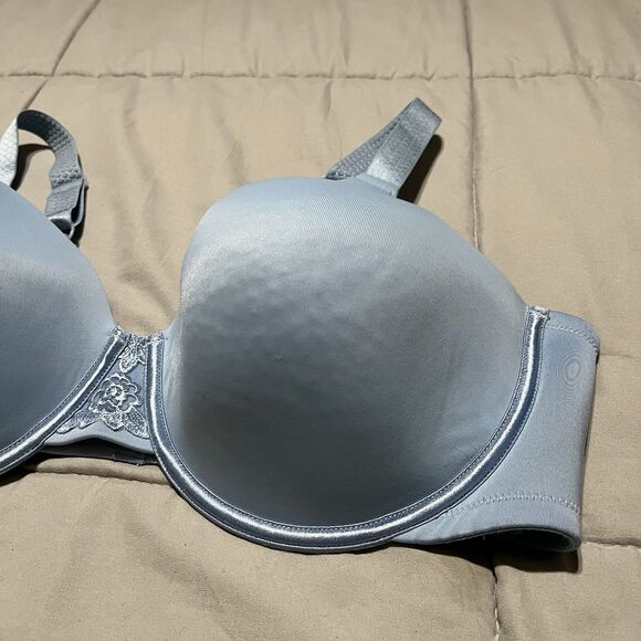 Vanity Fair Underwire Full Coverage Light Blue Lace Bra Womens Size 42D - Picture 5 of 14